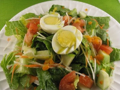 Green Salad with Fresh Orange Juice Dressing